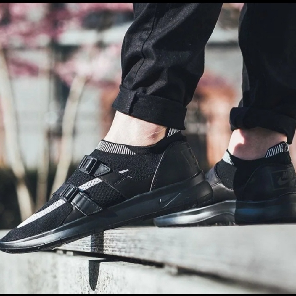 🖤🚫 SOLD NikeLab Air Sock Racer Ultra Flyknit - Picture 1 of 8